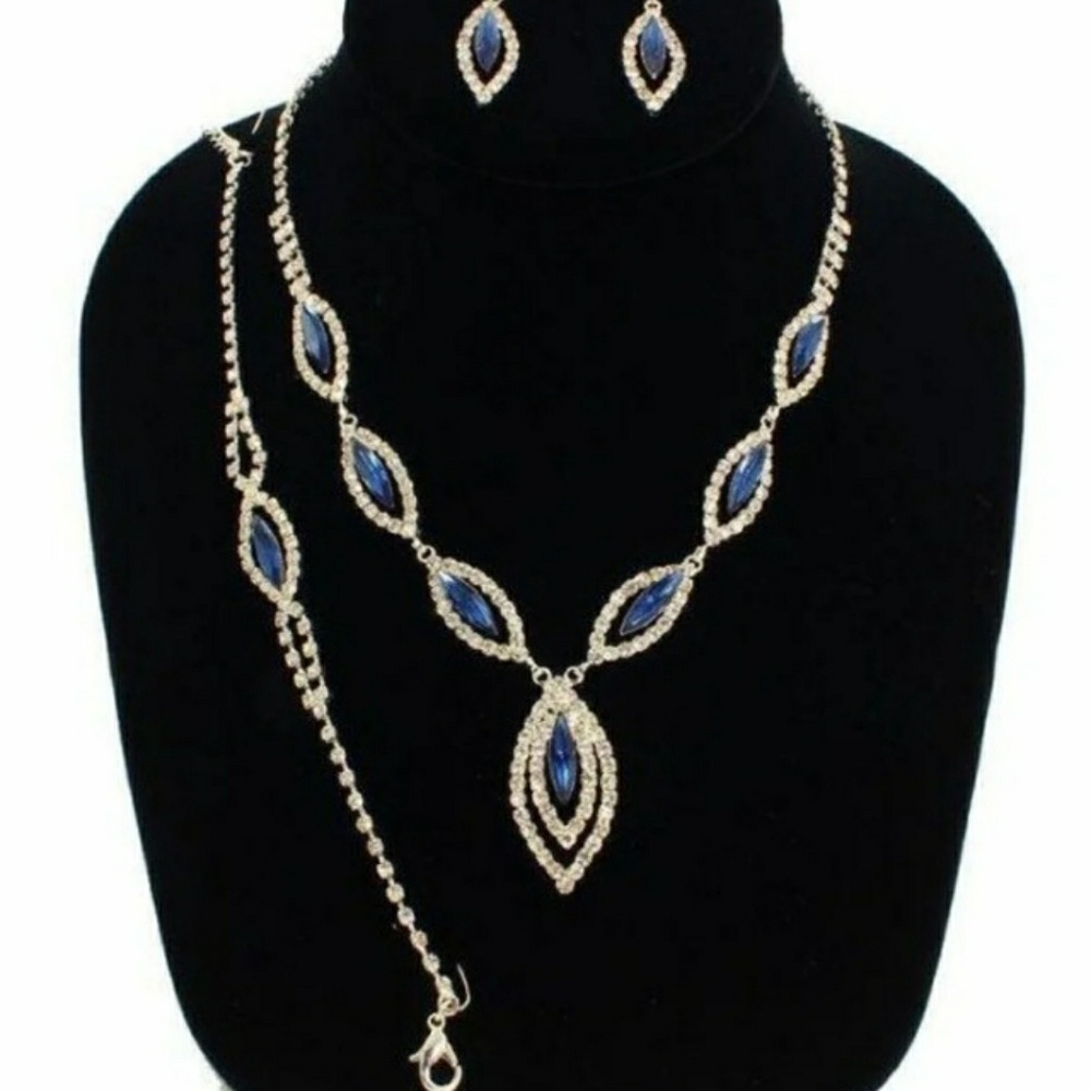 3 pcs Rhinestone Necklace Set